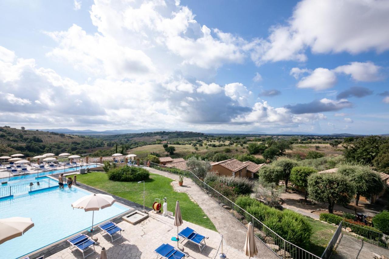 Borgo Magliano Garden Resort Magliano in Toscana Exterior foto